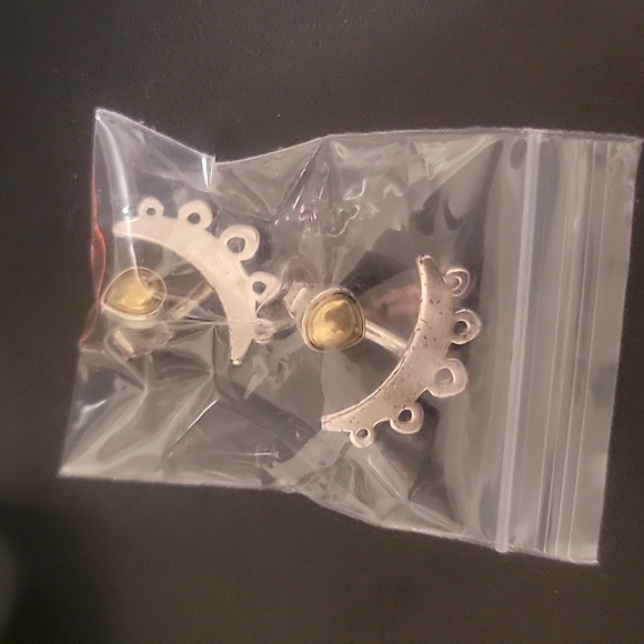 Lucky Brand boho earrings - Picture 1 of 1